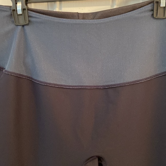 Women With Control Regular Tummy Control Faux Leather Leggings Navy S New - Picture 11 of 12